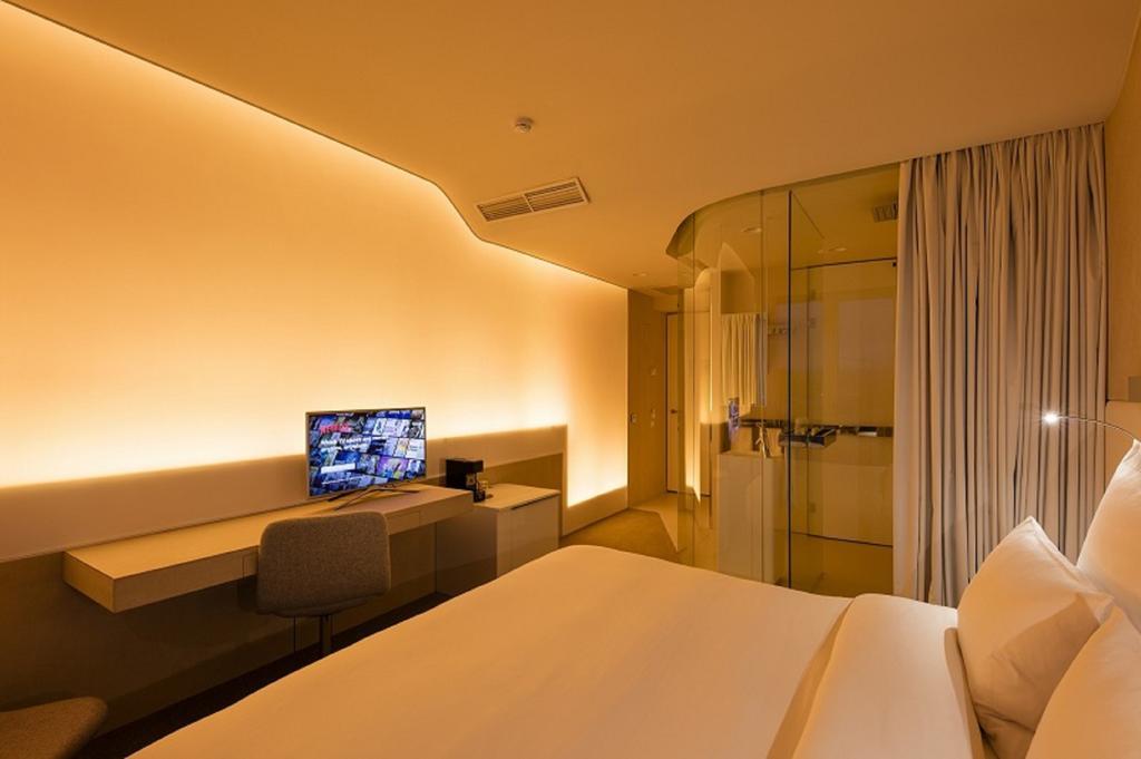 The Grove Design Hotel Tbilisi Luaran gambar